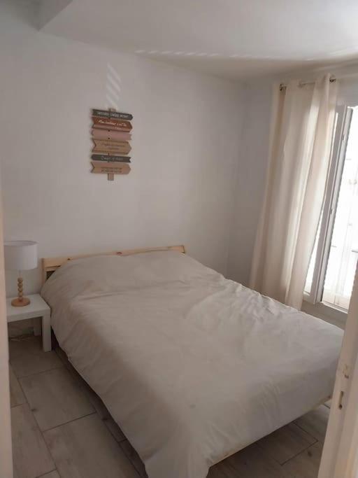 Appartement Port De อิแยร์ ภายนอก รูปภาพ