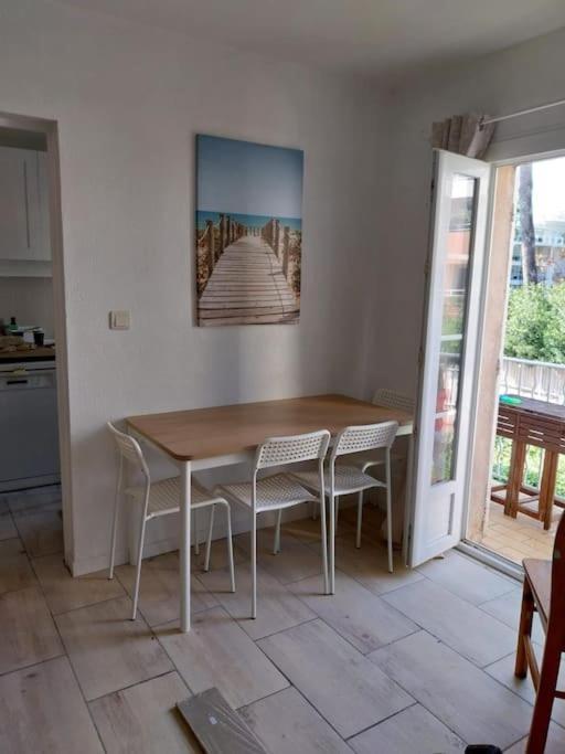 Appartement Port De อิแยร์ ภายนอก รูปภาพ